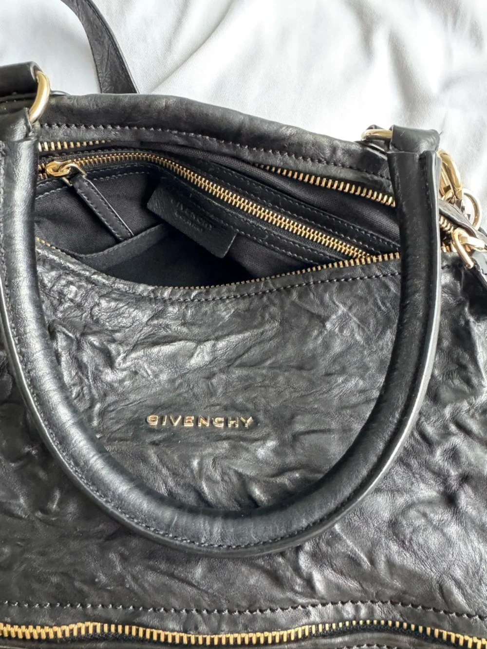 Givenchy Pandora Bag Black with strap - Picture 15 of 16